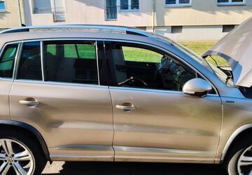 VW Tiguan 106.500 km 14.400 &euro; Essen 45356