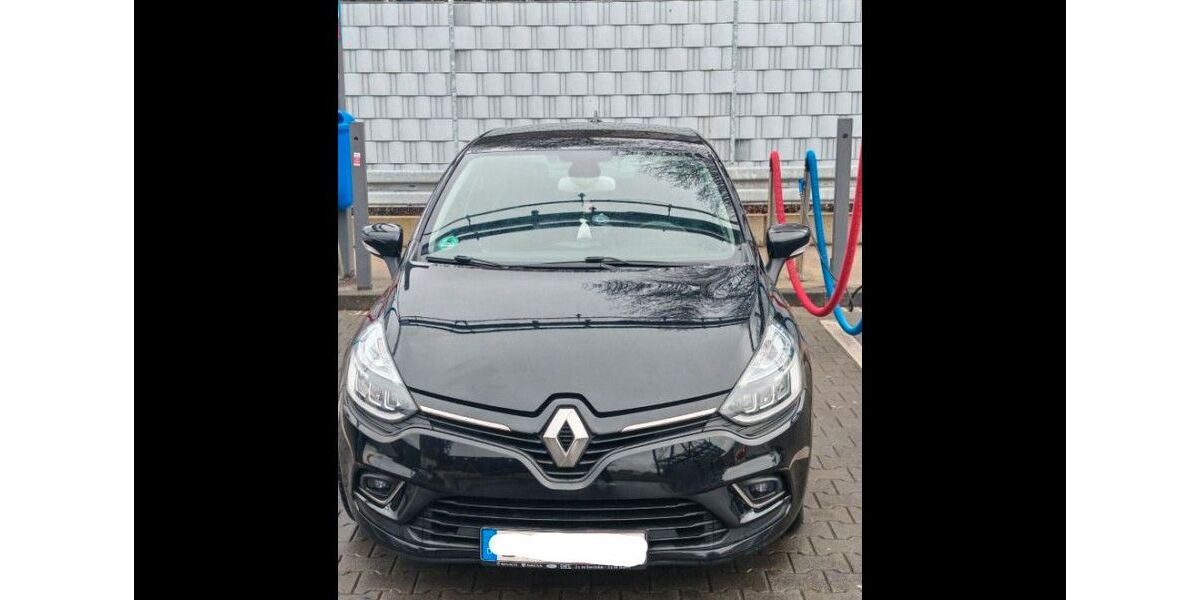 Renault Clio 77.800 km 8.500 &euro; dusseldorf 40223
