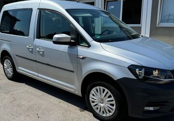 VW Caddy 145.000 km 10.900 &euro; Düsseldorf 40231